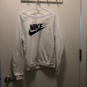 Nike pullover